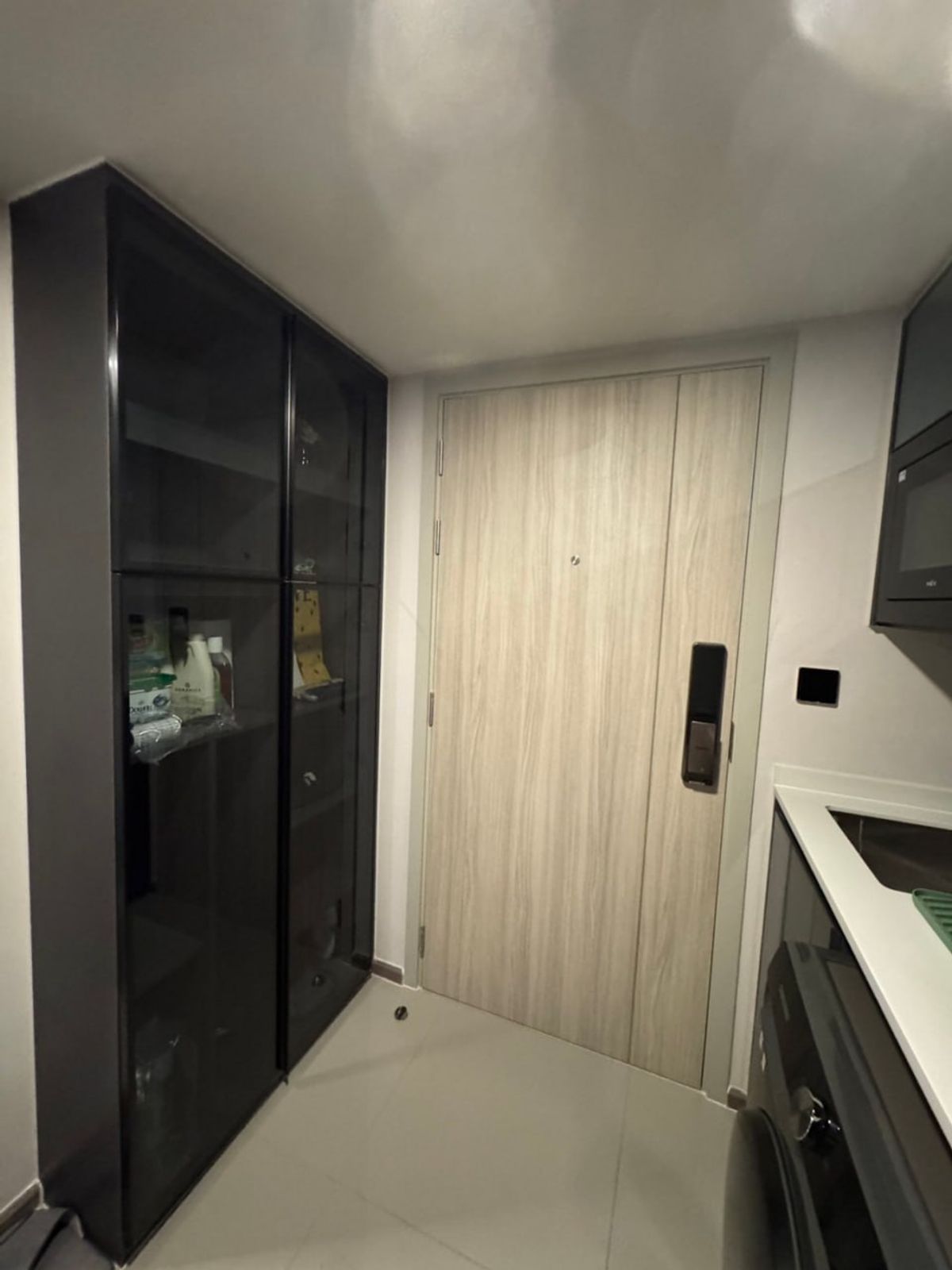 For SaleCondoSiam Paragon ,Chulalongkorn,Samyan : Park Origin Chula Samyan【𝐒𝐄𝐋𝐋】🔥Dark, cool, stylish! Condo decorated in dark tones, luxurious built-ins, near the BTS, walkable🔥 Contact Line ID: @hacondo