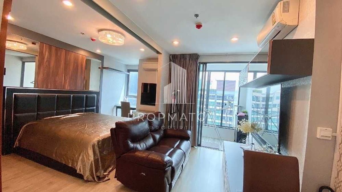 ขายคอนโดสยาม จุฬา สามย่าน : ขายราคาดีที่สุด!! ในโครงการ IDEO Q Chula-Samyan (1bad1bath 34 ตรม.) เพียง 5.89 ล้านบาท เท่านั้น Tel.0806265693  คุณแบม 