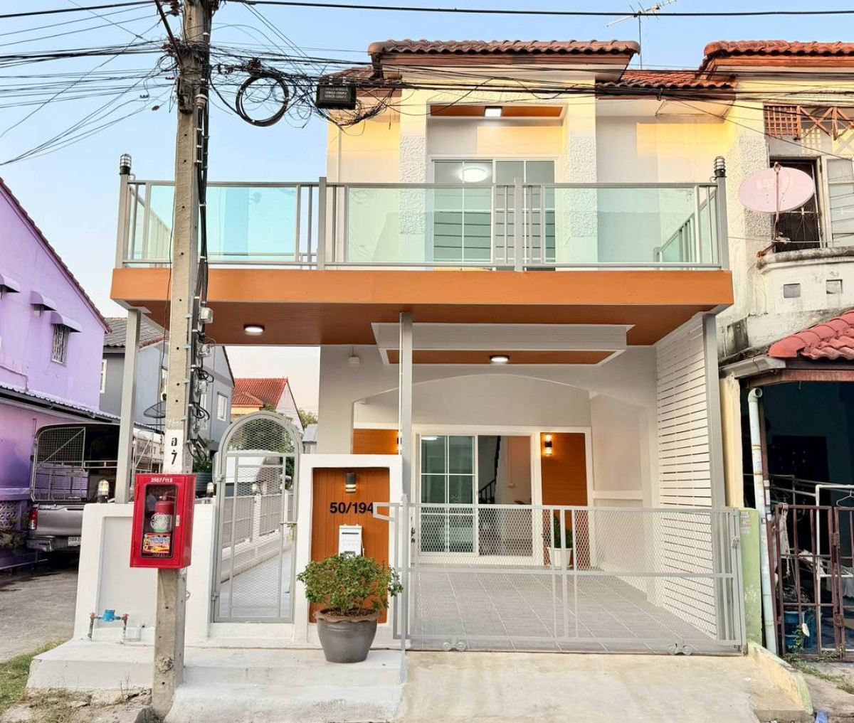 ขายทาวน์โฮมนนทบุรี บางใหญ่ บางบัวทอง : ขายทาวน์เฮ้าส์/ทาวน์โฮม นันทิชา 3/8 รีโนเวทใหม่ ไทรน้อย ไทรน้อย นนทบุรี CX-150336