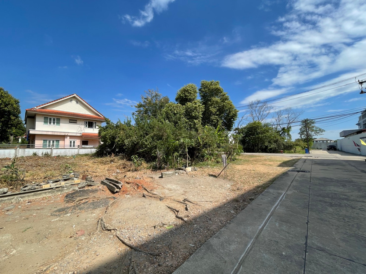 For SaleLandNawamin, Ramindra : Empty land 103 sq. Wah. Square plot, Soi Sai Mai 58, Or Ngeon Subdistrict, Sai Mai District, Bangkok