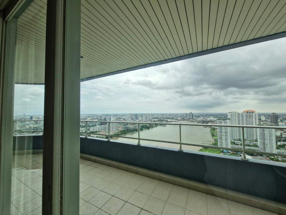 ขายคอนโดวงเวียนใหญ่ เจริญนคร : 283sqm Beautiful Riverside 4 bedrooms condo for sale at Watermark