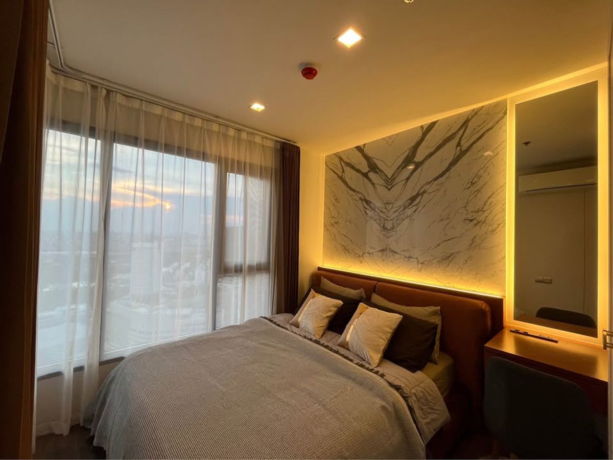 ให้เช่าคอนโดลาดพร้าว เซ็นทรัลลาดพร้าว : Life Ladprao Valley (วิวสวนสวย Park View) ห้องใหม่เอี่ยม! ไม่เคยมีผู้เข้าอยู่ 🚆 ติด BTS ห้าแยกลาดพร้าว + MRT พหลโยธิน ช่าเพียง: 🔹 24,500 บาท/เดือน 