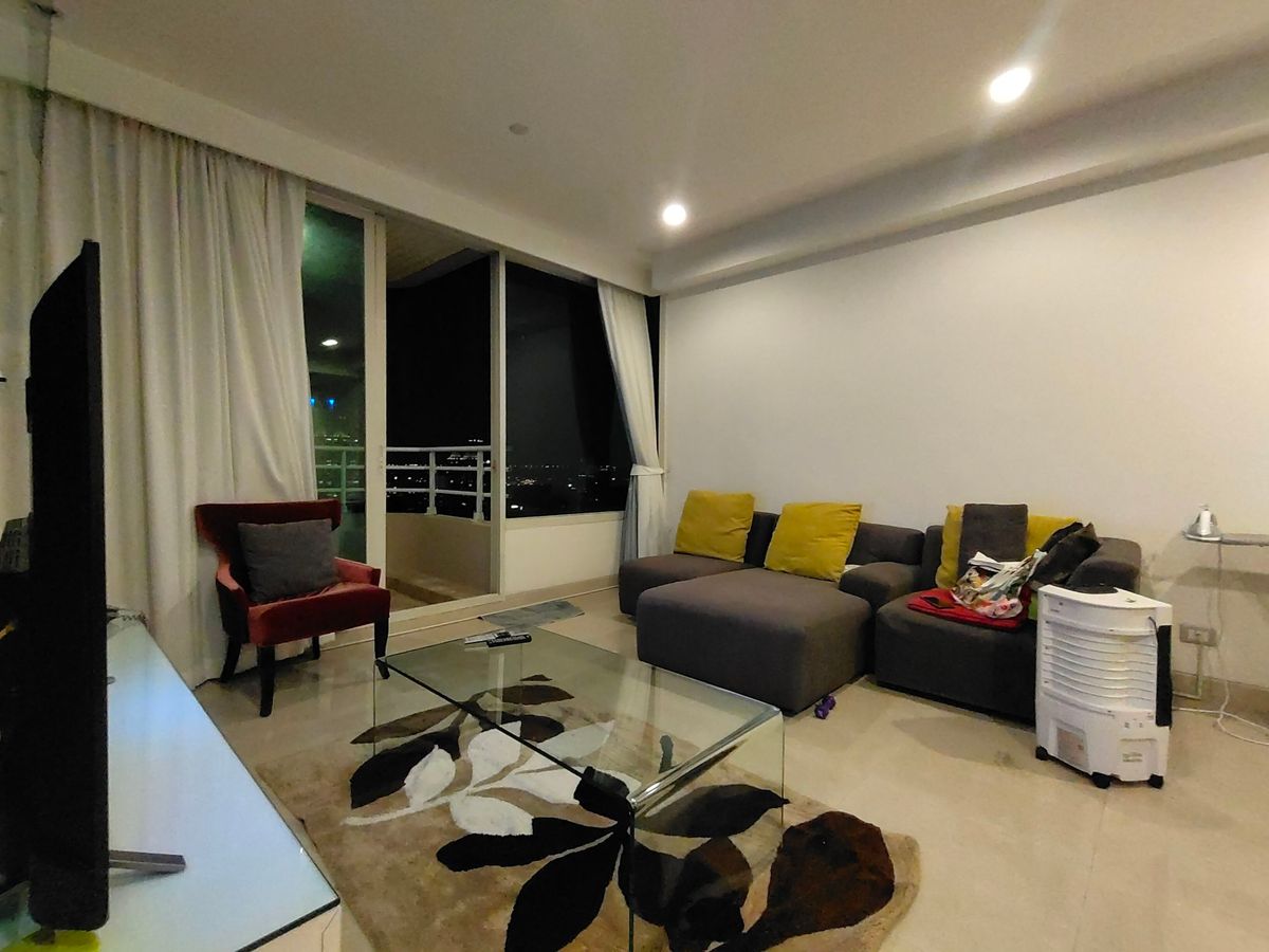 For RentCondoWongwianyai, Charoennakor : RENT 2  Bedroom at Watermark Chaophaya River  