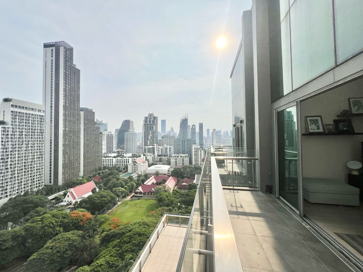 For RentCondoSukhumvit, Asoke, Thonglor : 𝐅𝐨𝐫 𝐑𝐞𝐧𝐭: The Room Sukhumvit21 2bed 2Bath Duplex 117SQM 75K