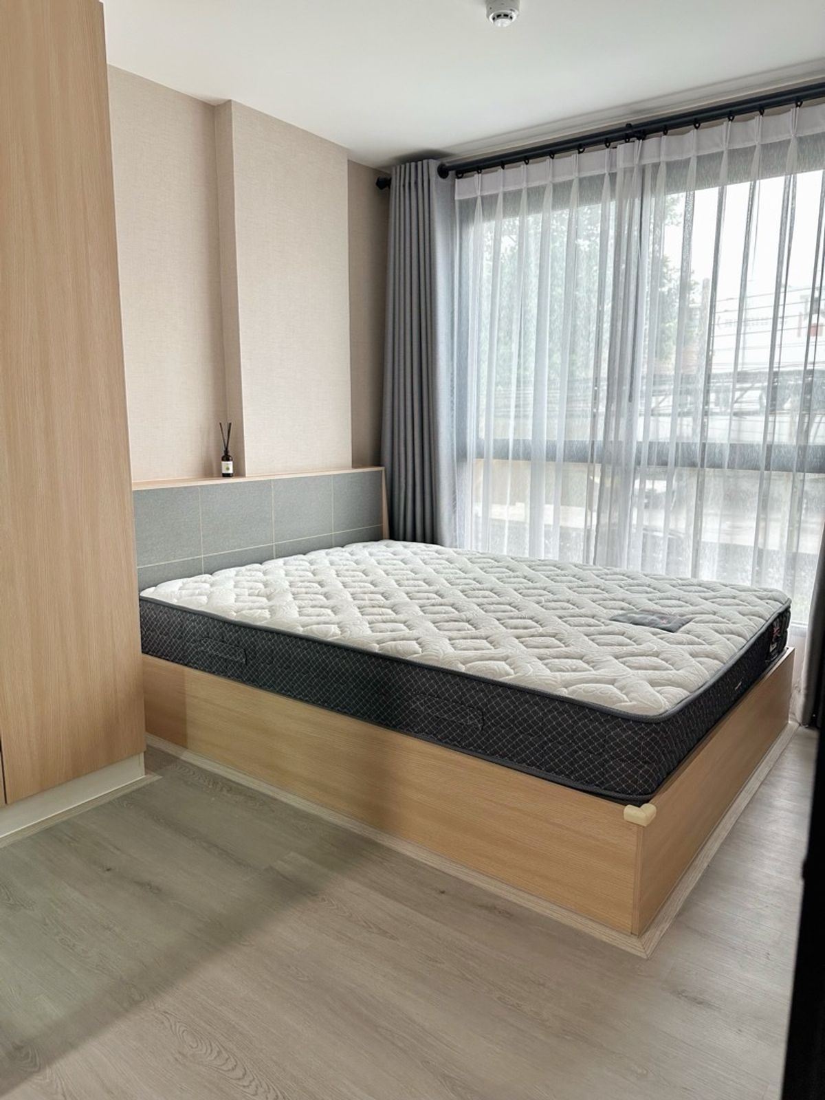 For SaleCondoKasetsart, Ratchayothin : [Selling with tenants] The owner sells by themselves. Maxxi Condo Phahon 34 1Bed Plus 30SQ.M. Full