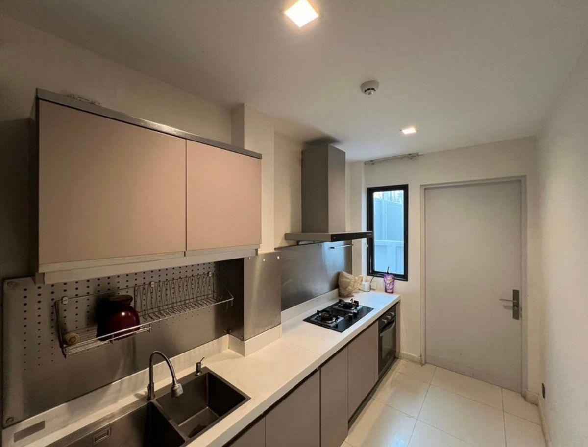 For RentHousePattanakan, Srinakarin : The Gentry phatthanakan 2 for rent 