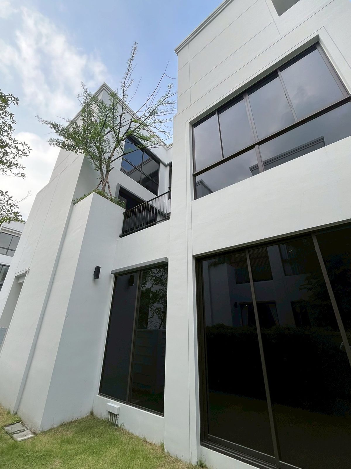 For SaleHousePattanakan, Srinakarin : ✨ Luxury detached house for sale, Aerie, Krungthep, Type Soho 21 MB Allin Price