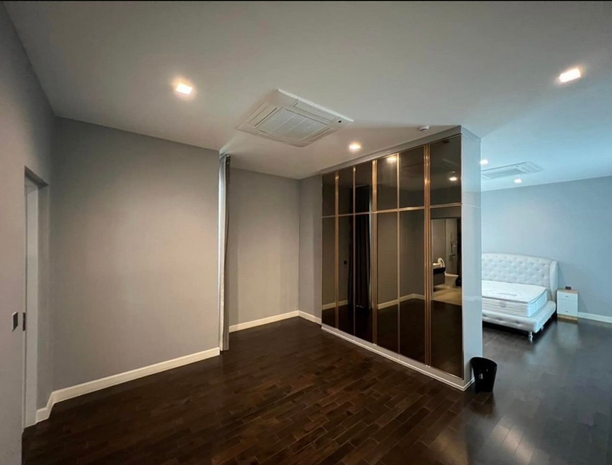 For RentHousePattanakan, Srinakarin : The Gentry phatthanakan 2 for rent 