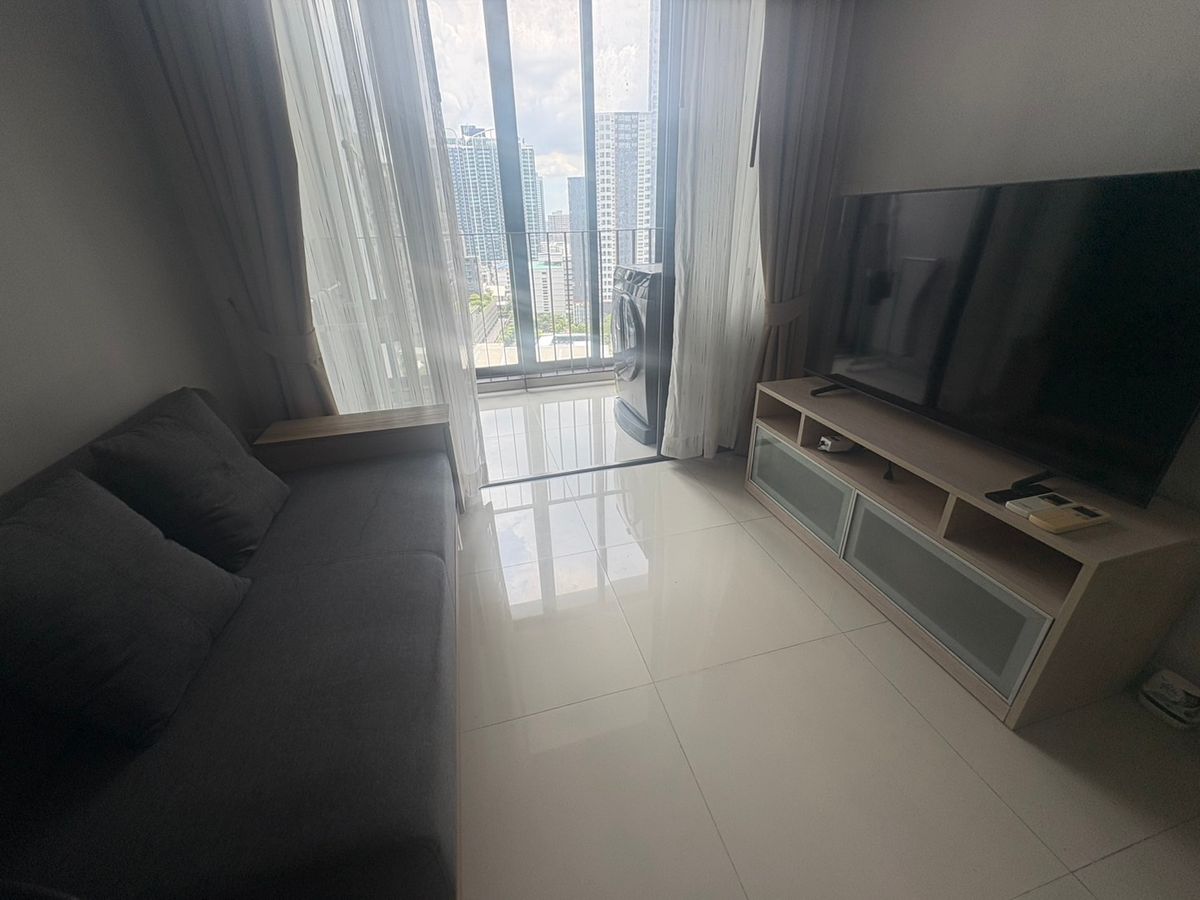 For SaleCondo : 🔥Ideo radchadahuaikwang ถูกสุดในโครงการ 3.2 Mb 35 sqm  ทิศเหนือไม่ร้อน🔥ว่างพร้อมชม พัตเตอร์ 0928895628