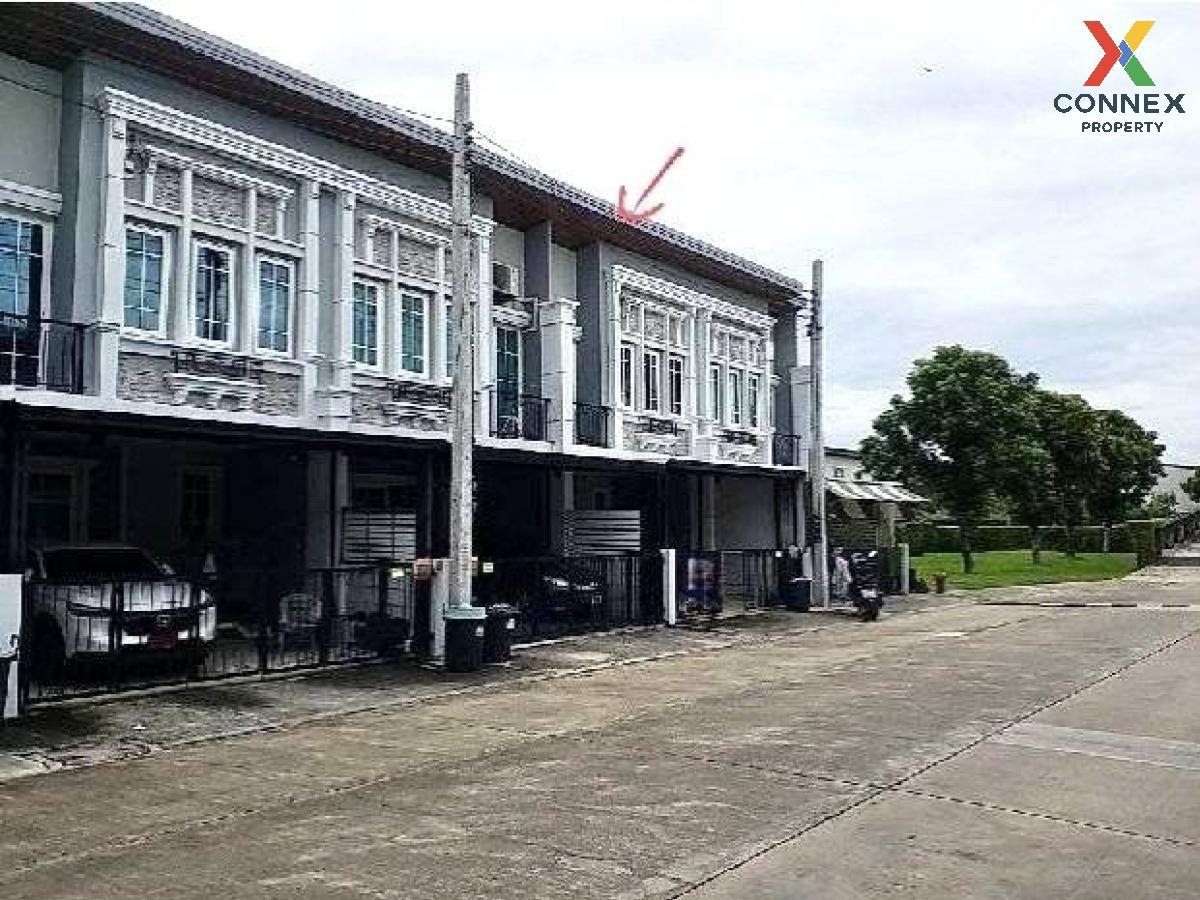 ขายทาวน์โฮมลาดกระบัง สุวรรณภูมิ : ขายทาวน์เฮ้าส์/ทาวน์โฮม  โกลเด้น ทาวน์ 3 บางนา-สวนหลวง หน้ากว้าง ดอกไม้ เขต ประเวศ กรุงเทพ CX-121691