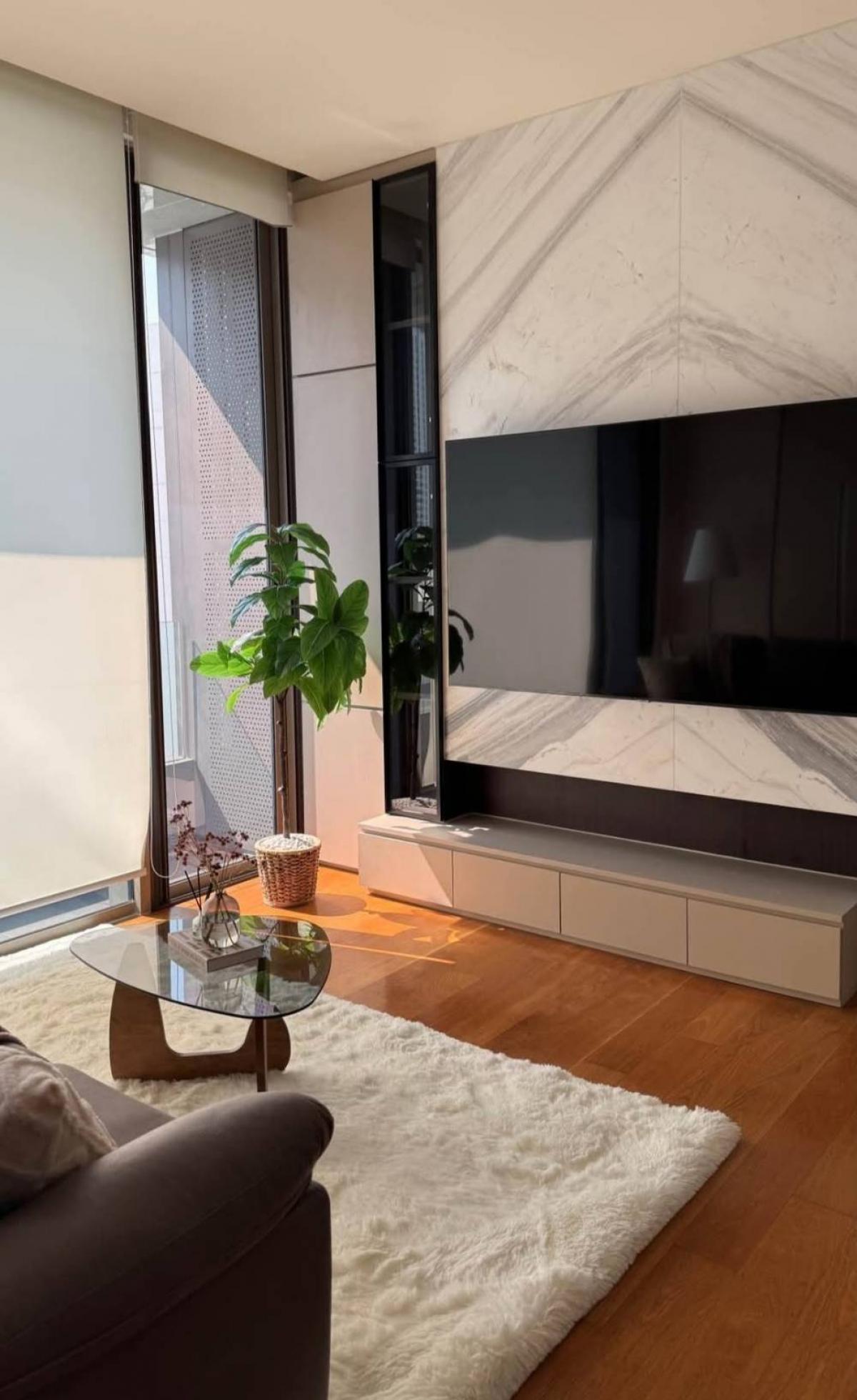 For SaleCondoSilom, Saladaeng, Bangrak : 28/01/2026, including transfer fee