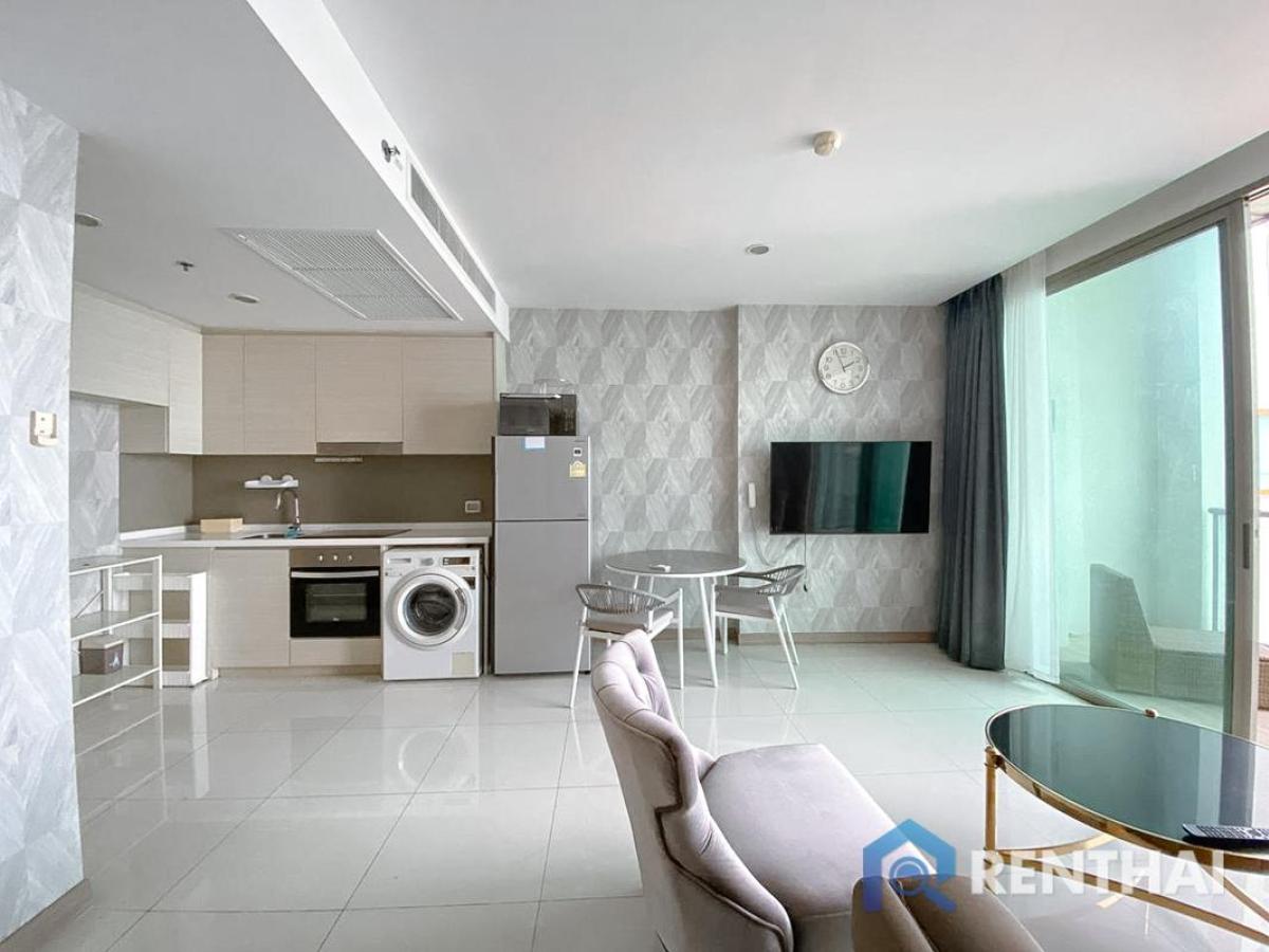 ขายคอนโดพัทยา บางแสน ชลบุรี สัตหีบ : คอนโดหรู 2 ห้องนอนที่ The Riviera Wongamat 9.35 ล้านบาท ตกแต่งครบ พร้อมย้ายเข้าอยู่