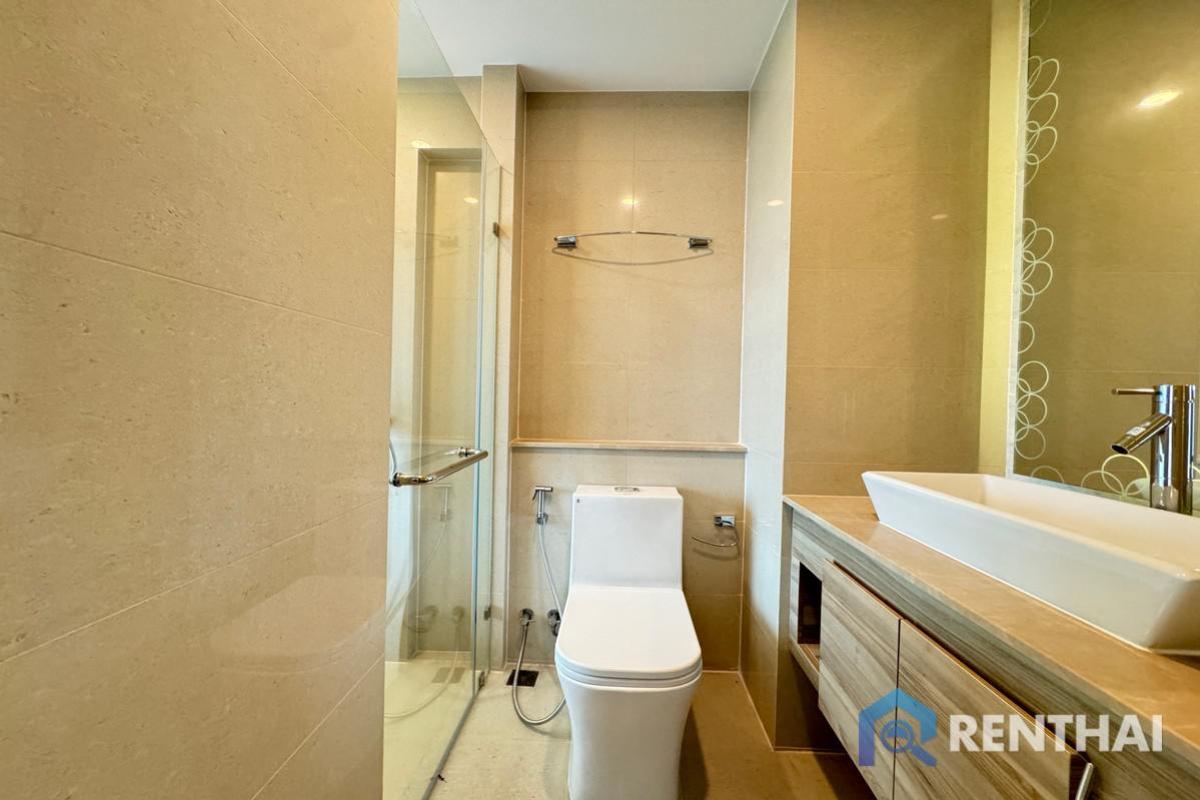 For SaleCondoPattaya, Bangsaen, Chonburi : Rare item hot sale The Riviera Jomtien studio 22 sqm This price is for one room only