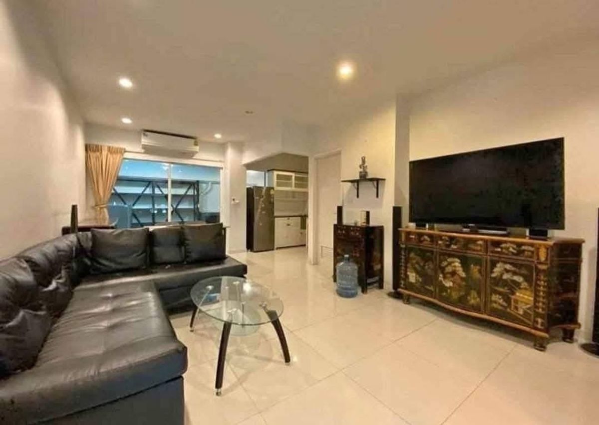 ให้เช่าทาวน์โฮมพัฒนาการ ศรีนครินทร์ : N933 For Rent Patio Pattanakarn 38