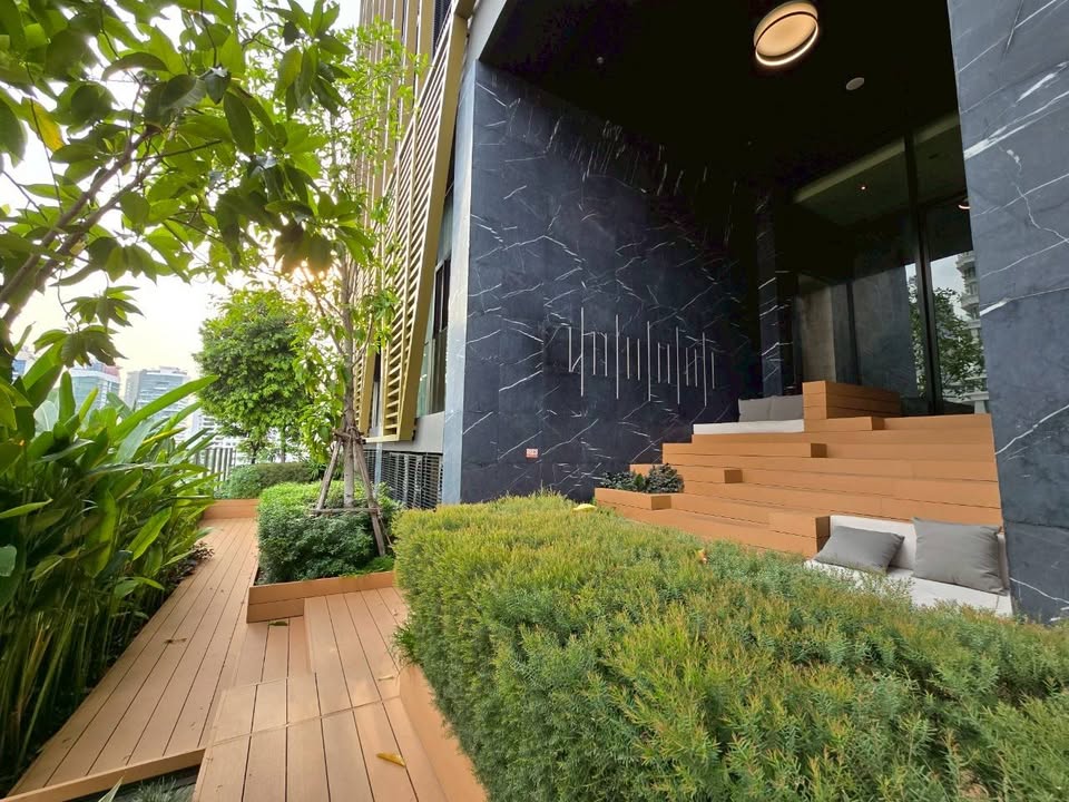 ให้เช่าคอนโดสุขุมวิท อโศก ทองหล่อ : 🔥ให้เช่าด่วน🔥โนเบิล สเตท สุขุมวิท 39 เฟอร์นิเจอร์ครบพร้อมเข้าอยู่ ติดรถไฟฟ้า เดินทางสะดวก