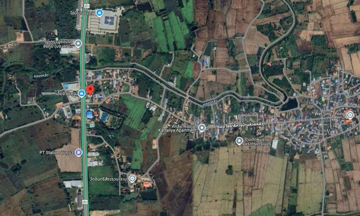 For RentLandChaiyaphum : Land for rent on the Chaiyaphum-Sikhio Road, opposite the MG car center with a house for an area of ​​107.8 square wah, Nong Na Saeng Subdistrict, Mueang Chaiyaphum District, Chaiyaphum Province.