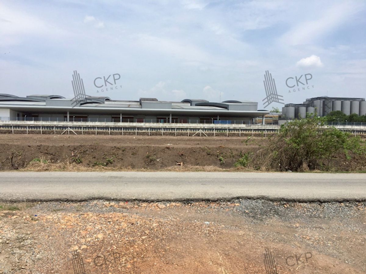 ขายที่ดินนครปฐม : ที่ดินเปล่า ขนาด 3 ไร่ ตรงข้ามสิงห์เบเวอเรช ต.บัวปากท่า อ.บางเลน นครปฐม