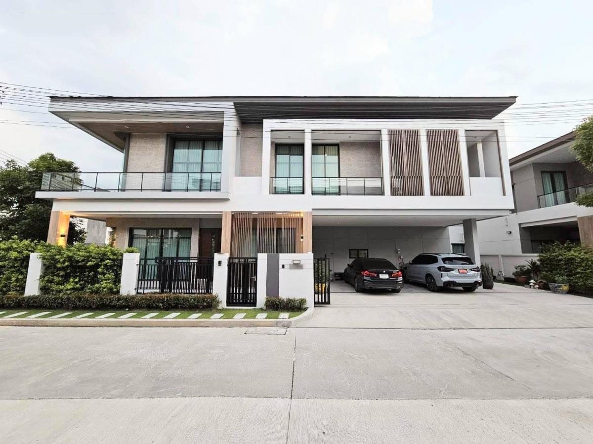 HousePathum Thani,Rangsit, Thammasat : Selling and renting a 2-story luxury house, beautiful decorative corner room, Rangsit-Pathum Thani area, near Boonthavorn, Rangsit Branch, only 2 km.
