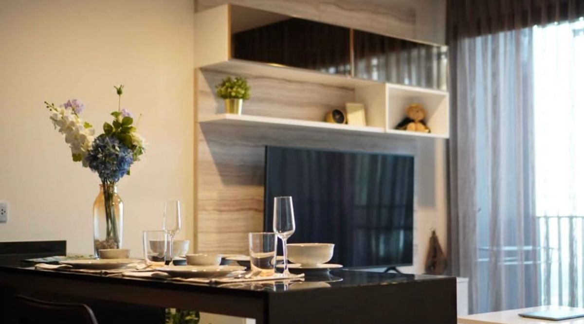 ให้เช่าคอนโดสะพานควาย จตุจักร : 🌿 ให้เช่าคอนโด The Line จตุจักร-หมอชิต 🌿 ✨ วิวสวนสวย ชั้นสูง 39 | ห้องหน้ากว้าง | ใกล้ BTS และ MRT  📍 ทำเลพรีเมียมติดสวนจตุจักร เชื่อมต่อ BTS หมอชิต + MRT จตุจักร  🛏 1 Bedroom | ขนาด 44 ตร.ม. | ชั้น 39 | วิวสวนสาธารณะ