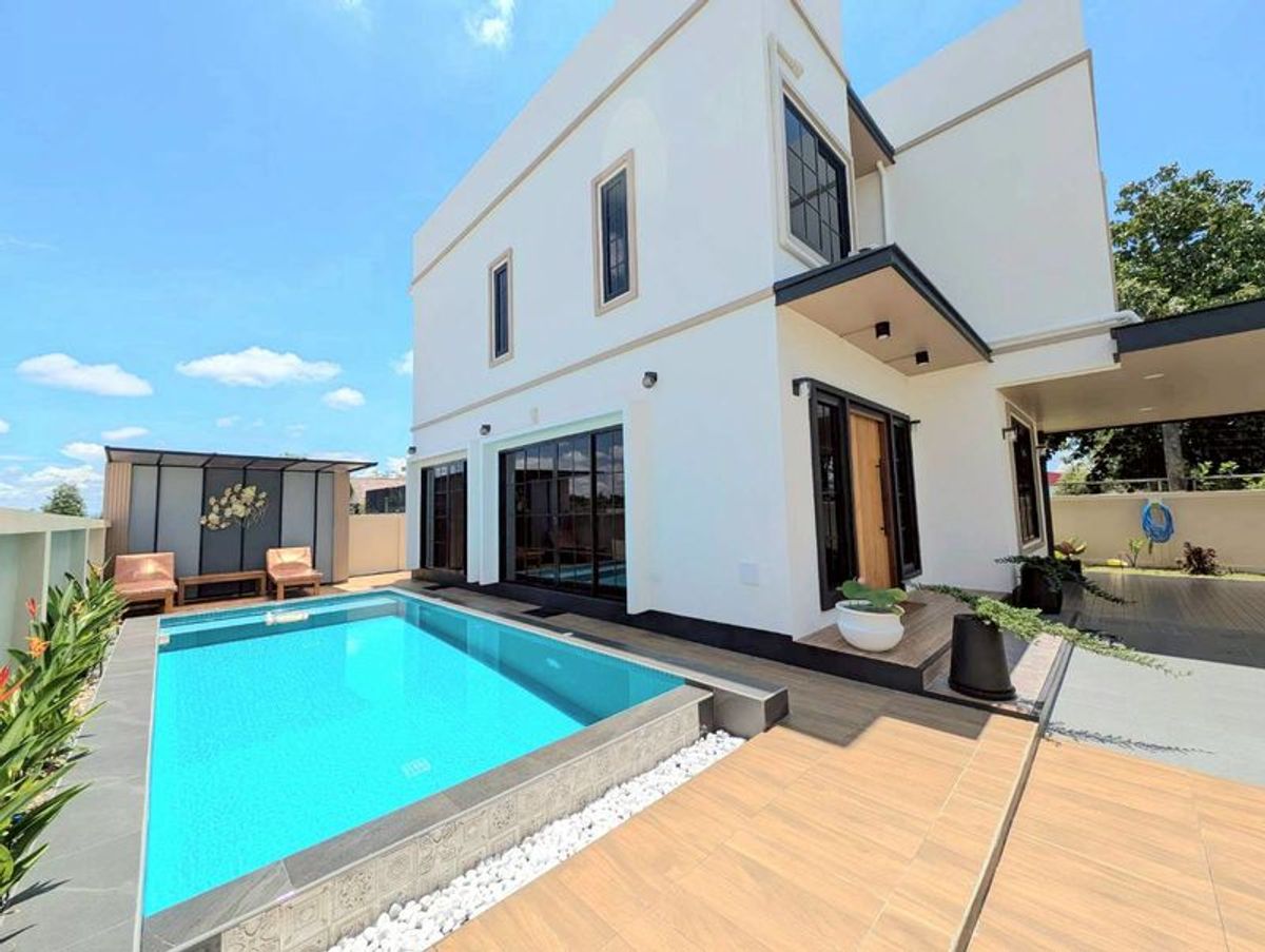 บ้านเชียงใหม่ : 🏡 全新豪华现代泳池别墅出租 🏡 Luxury Modern Pool Villa for Rent – Brand New