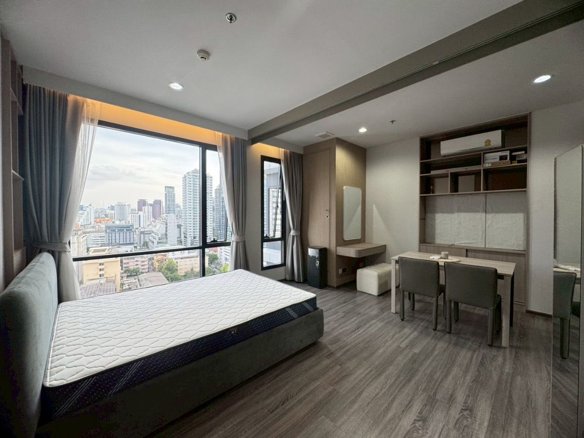 ให้เช่าคอนโดราชเทวี พญาไท : ✨New ✨For Rent 1 Bedroom 1 Bath 36 sqm📍  Corner Unit  2,000 per month📍