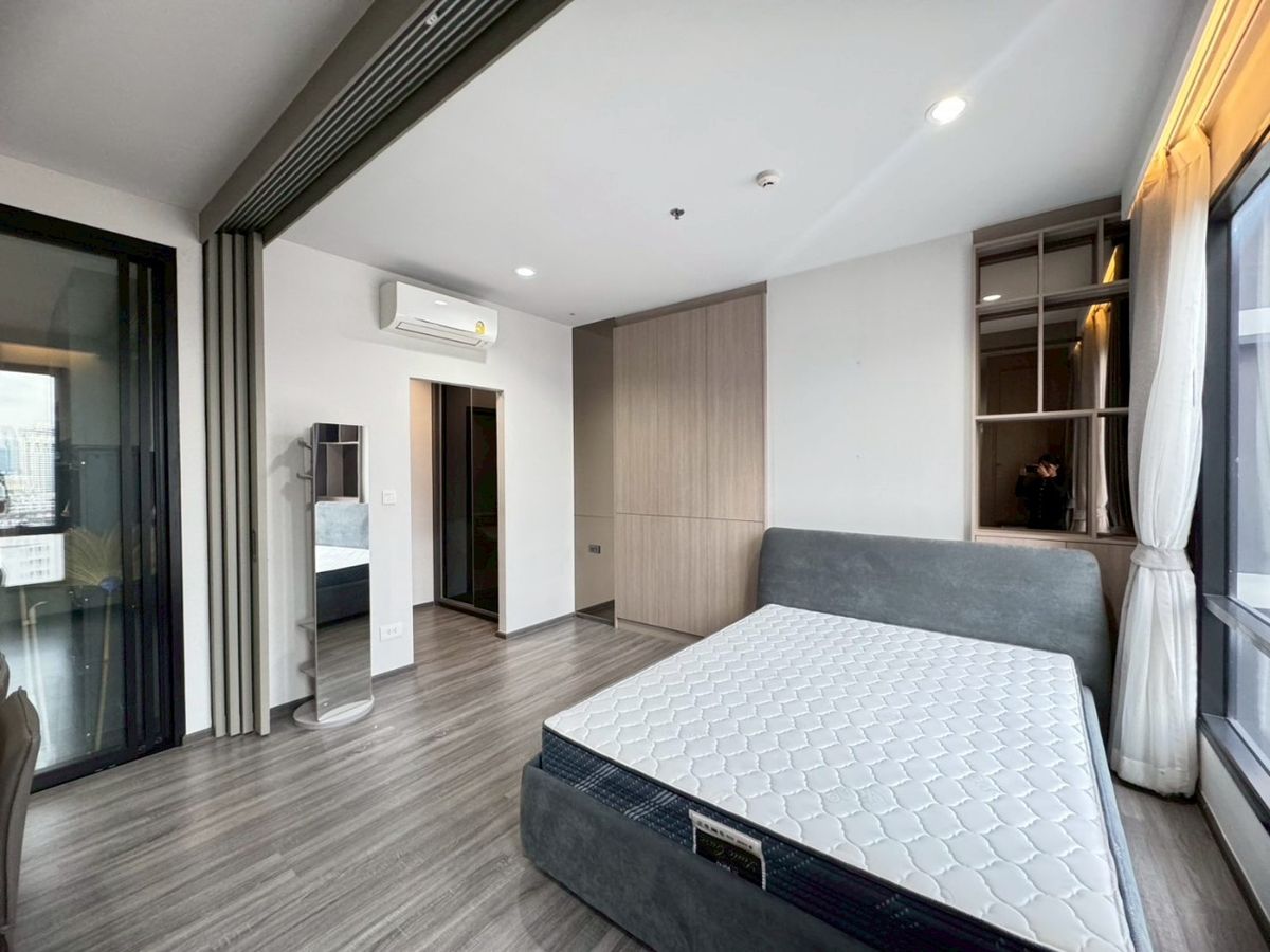 ให้เช่าคอนโดราชเทวี พญาไท : ✨New ✨For Rent 1 Bedroom 1 Bath 36 sqm📍  Corner Unit  23,000 per month📍