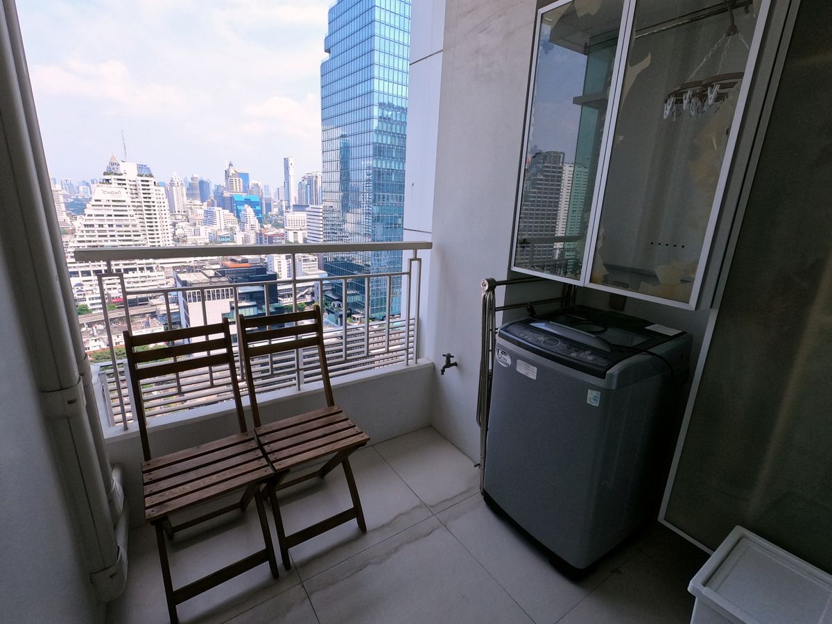 ให้เช่าคอนโดสาทร นราธิวาส : ✨ [ปล่อยเช่า! ราคาดี] Ivy Sathorn 10 คอนโดใจกลาง CBD สาทร ชีวิตเมืองที่ลงตัว! ✨