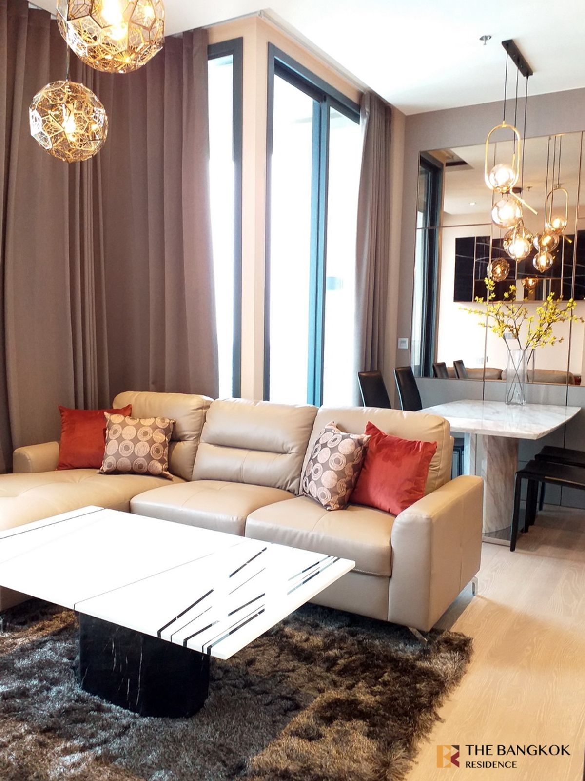 ให้เช่าคอนโดสุขุมวิท อโศก ทองหล่อ : For rent🔥The Esse Asoke🔥📞Call 065-824-2382 : pong