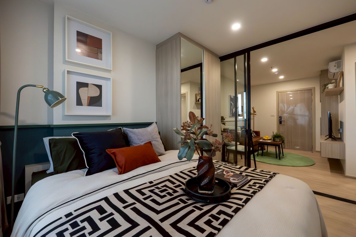 ขายคอนโดสมุทรปราการ สำโรง : 🚪📍คอนโดพร้อมอยู่ ติดรถไฟฟ้า 0 เมตร ห้องสองชั้นเพดานสูง🏢