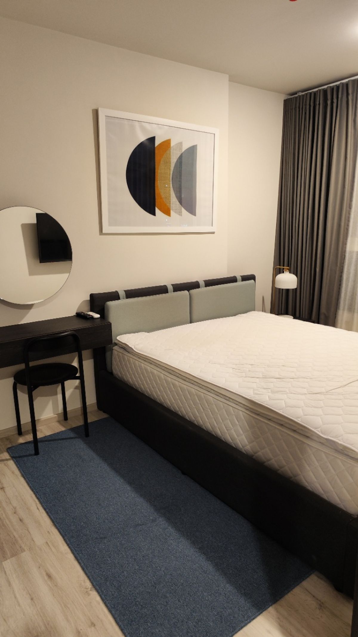 For RentCondoRatchadapisek, Huaikwang, Suttisan : ⭐️ Rent XT Huaikhwang 🛋️ Fully ready to move in. 🚝 Near MRT Huai Khwang