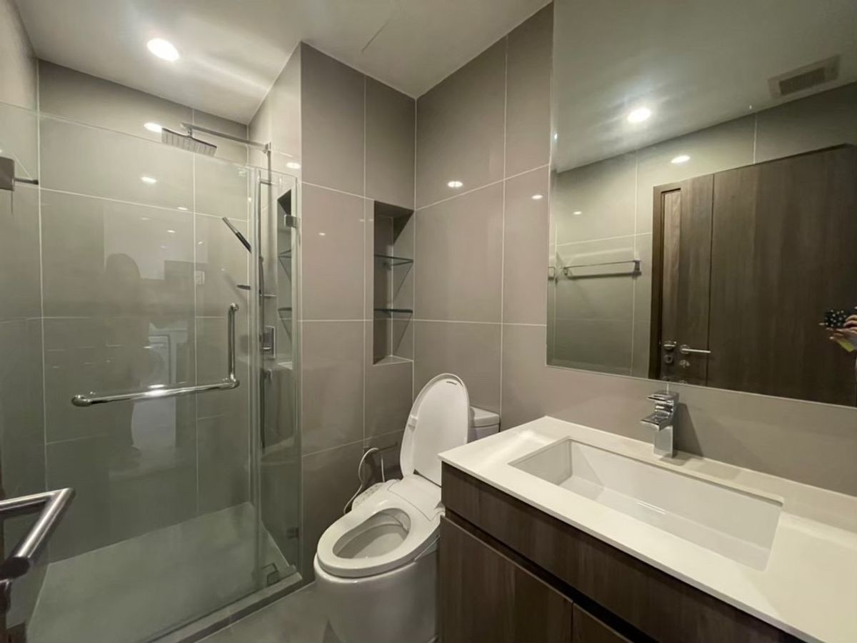 ขายคอนโดพระราม 9 เพชรบุรีตัดใหม่ RCA : ขายคอนโดติด มศว ในระยะเดินได้ ห้องสวย ห้องมุม ชั้นสูง ราคาดีมาก 6.3 ล้านเท่านั้น !!! (062-4163966 แพรว)