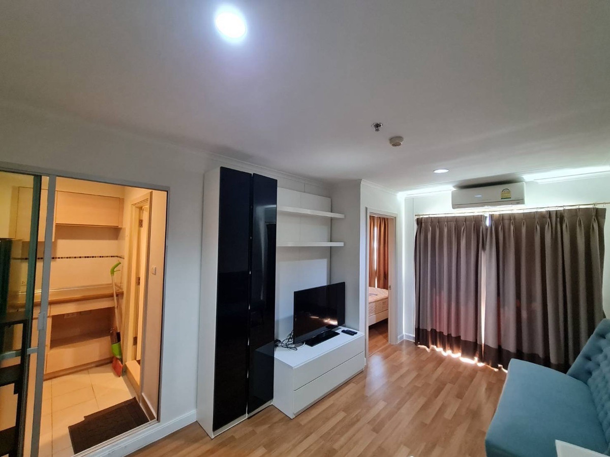For RentCondoRama3 (Riverside),Satupadit : Newly renovated room, ready to move in, 33 sq m, Building A, 4th floor, final price 10,500 baht.