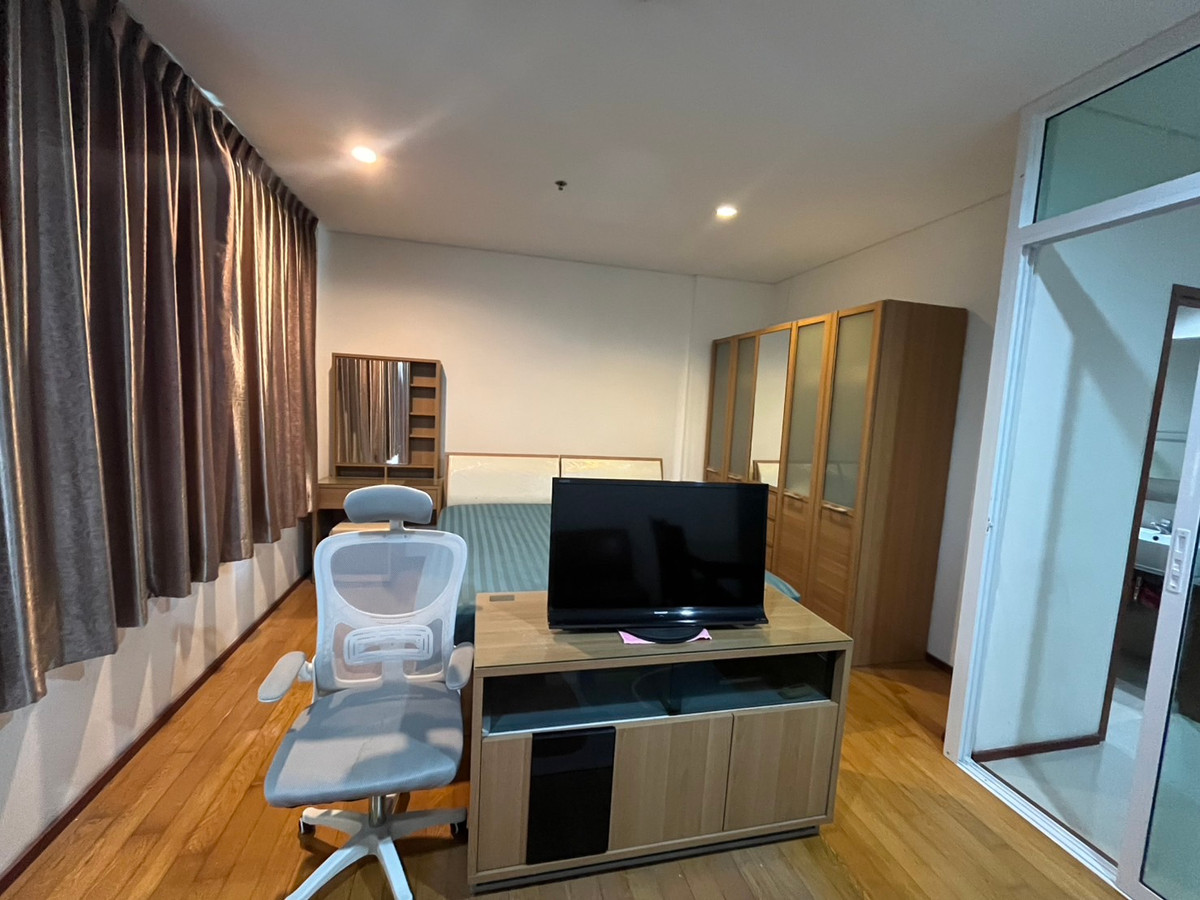 For RentCondoWongwianyai, Charoennakor : Villa Sathorn (Villa Sathorn) For Rent (1Bed1bath 40SQM)