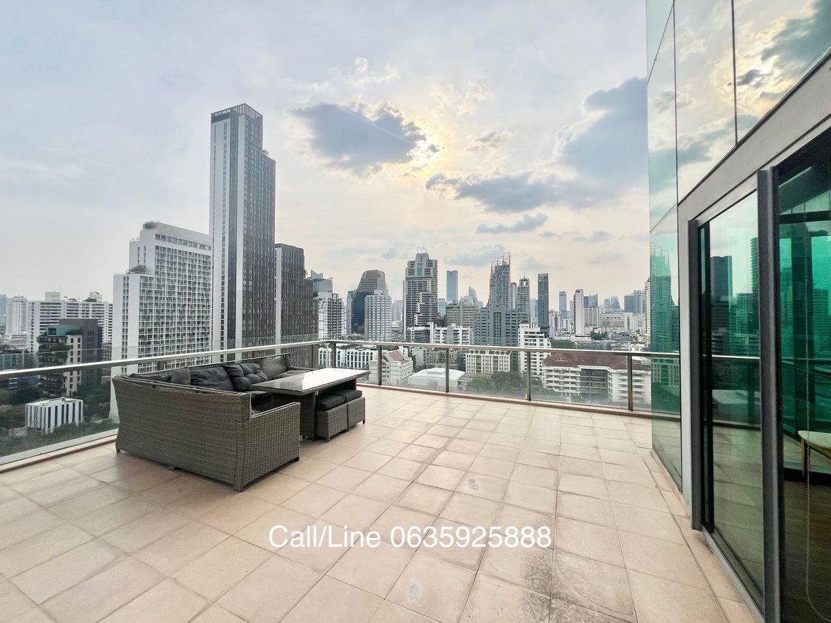 For SaleCondoSukhumvit, Asoke, Thonglor : 𝐅𝐨𝐫 𝐒𝐞𝐥𝐥: The Room Sukhumvit21 2bed 2Bath Duplex Balcony is very big 28.8 MB.