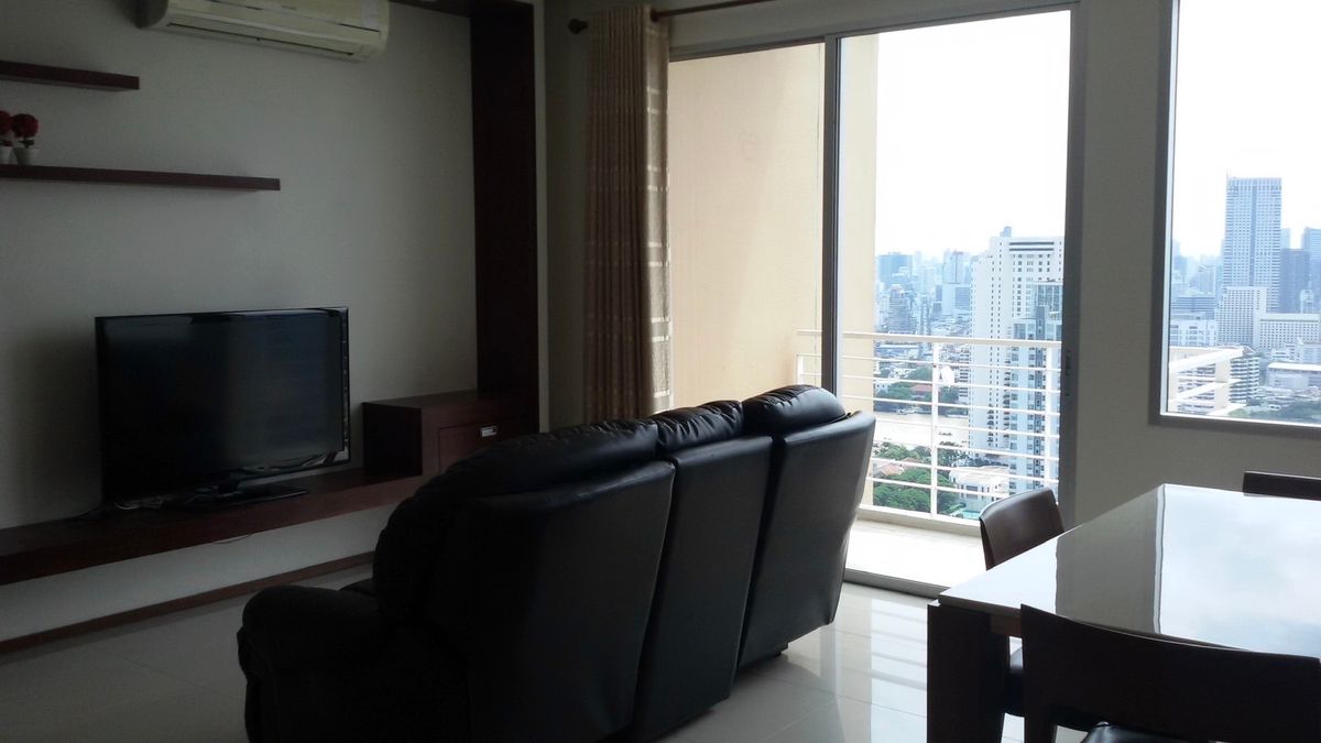 ให้เช่าคอนโดวงเวียนใหญ่ เจริญนคร : Villa Sathorn (วิลล่า สาทร) for Rent (2bed2bath 90sqm)