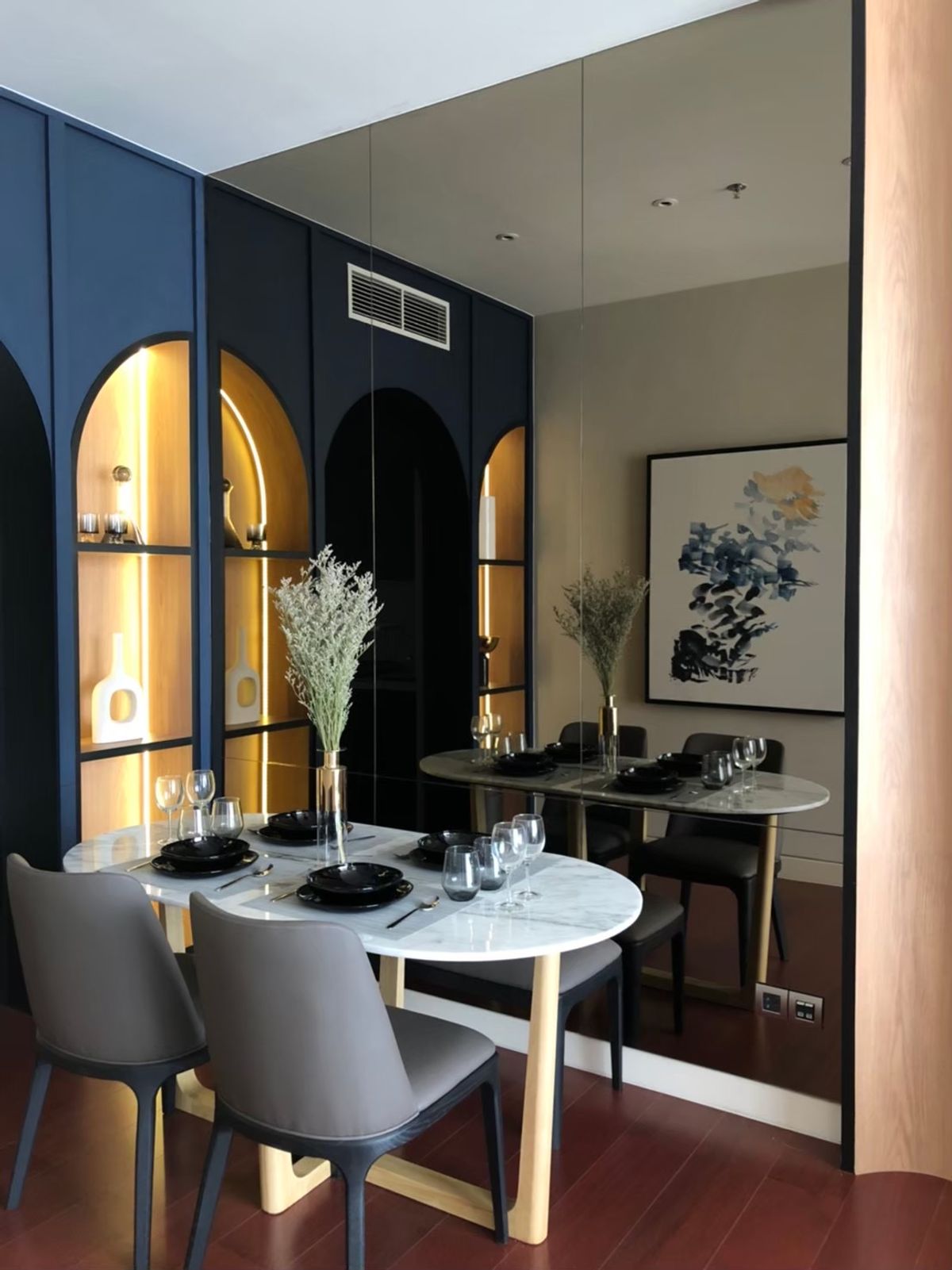 For RentCondoSukhumvit, Asoke, Thonglor : Luxury City Living! Beautiful 1-Bedroom Condo at KHUN by YOO - Fully Furnished & Negotiable Price!