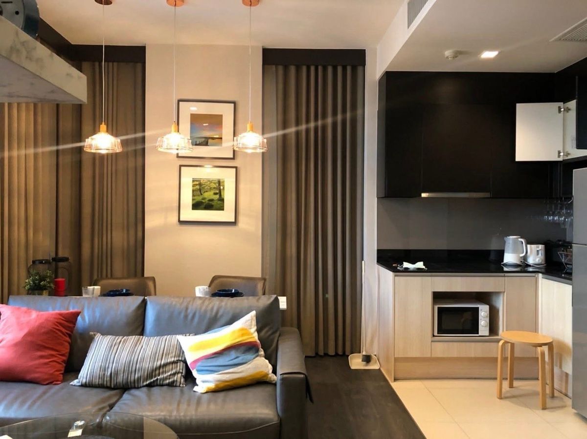 ให้เช่าคอนโดสุขุมวิท อโศก ทองหล่อ : Rare Unit📍edge Sukhumvit 23 (DM ฉันสำหรับการดู)