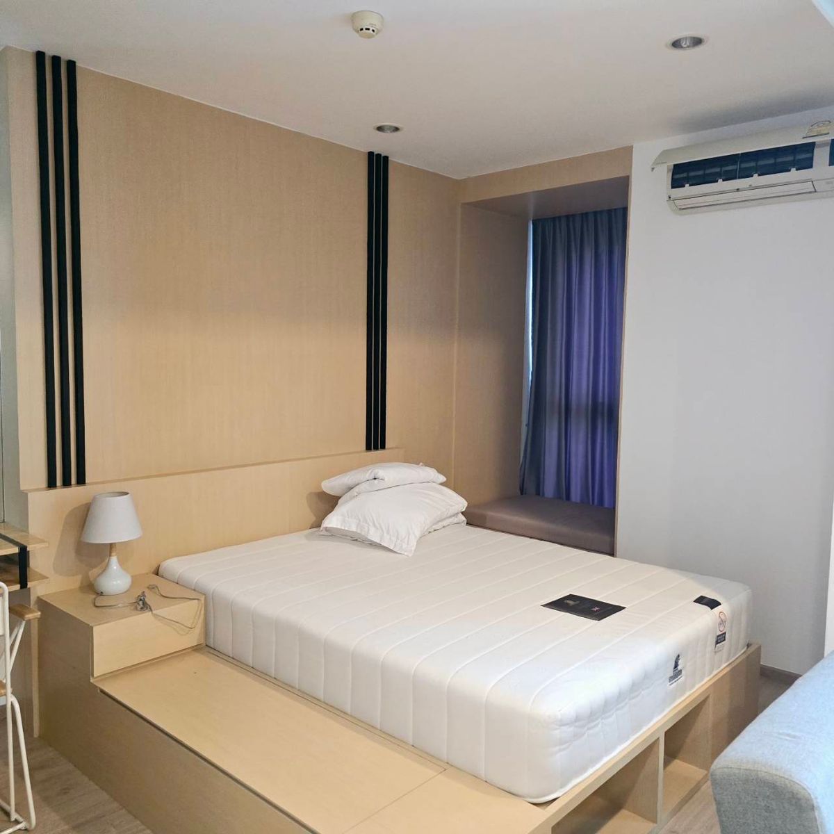 For SaleCondoSiam Paragon ,Chulalongkorn,Samyan : Urgent, high class, beautiful room, IDEO Q Chula 1br, with only 6.09MB. (Including the Land Department). Call 0957615782.