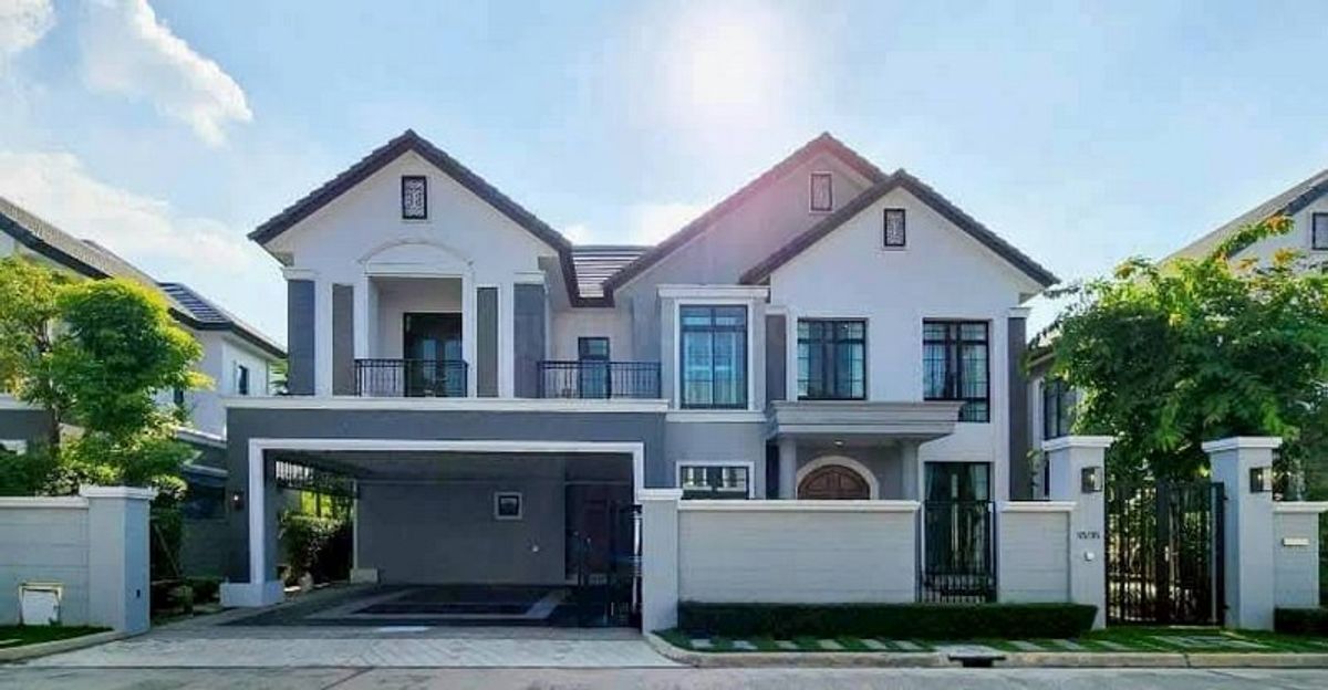 For RentHousePattanakan, Srinakarin : 2 -storey detached house for rent, The Palaso Srinakarin, an area of ​​103 sq.wah, 4 beds, 5 water next to Paradise - GHD000609R.