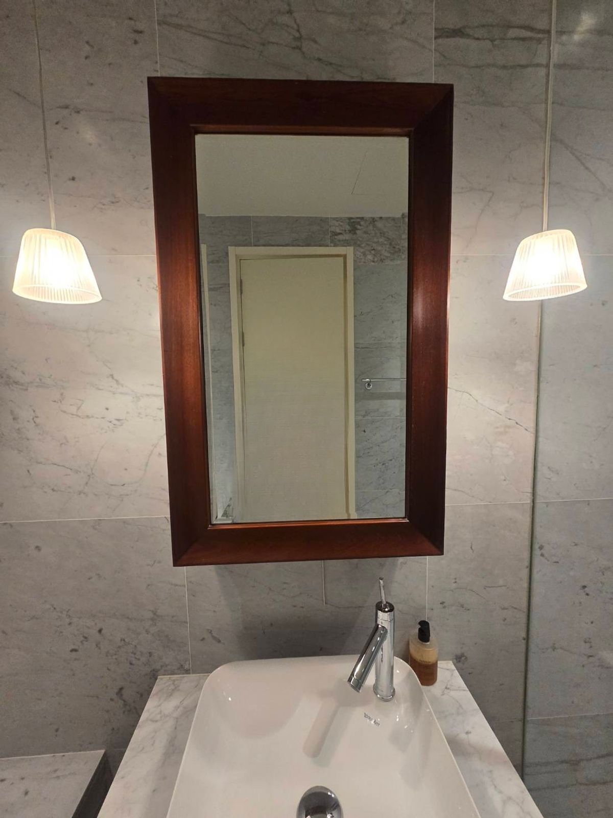 For RentCondoSukhumvit, Asoke, Thonglor : Luxury City Living! Beautiful 1-Bedroom Condo at KHUN by YOO - Fully Furnished & Negotiable Price!