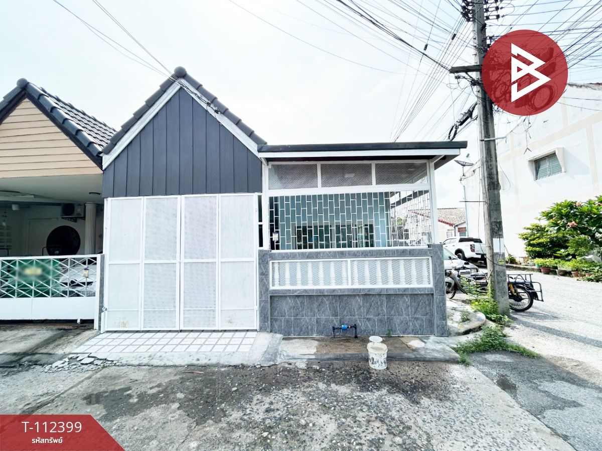 For SaleTownhomePattaya, Bangsaen, Chonburi : Townhouse for sale Chuan Jai Niwet Village, Baan Puk Chon Buri