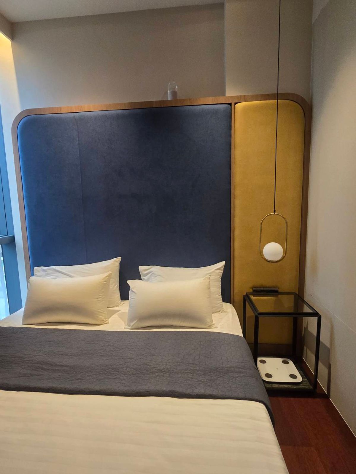 For RentCondoSukhumvit, Asoke, Thonglor : Luxury City Living! Beautiful 1-Bedroom Condo at KHUN by YOO - Fully Furnished & Negotiable Price!