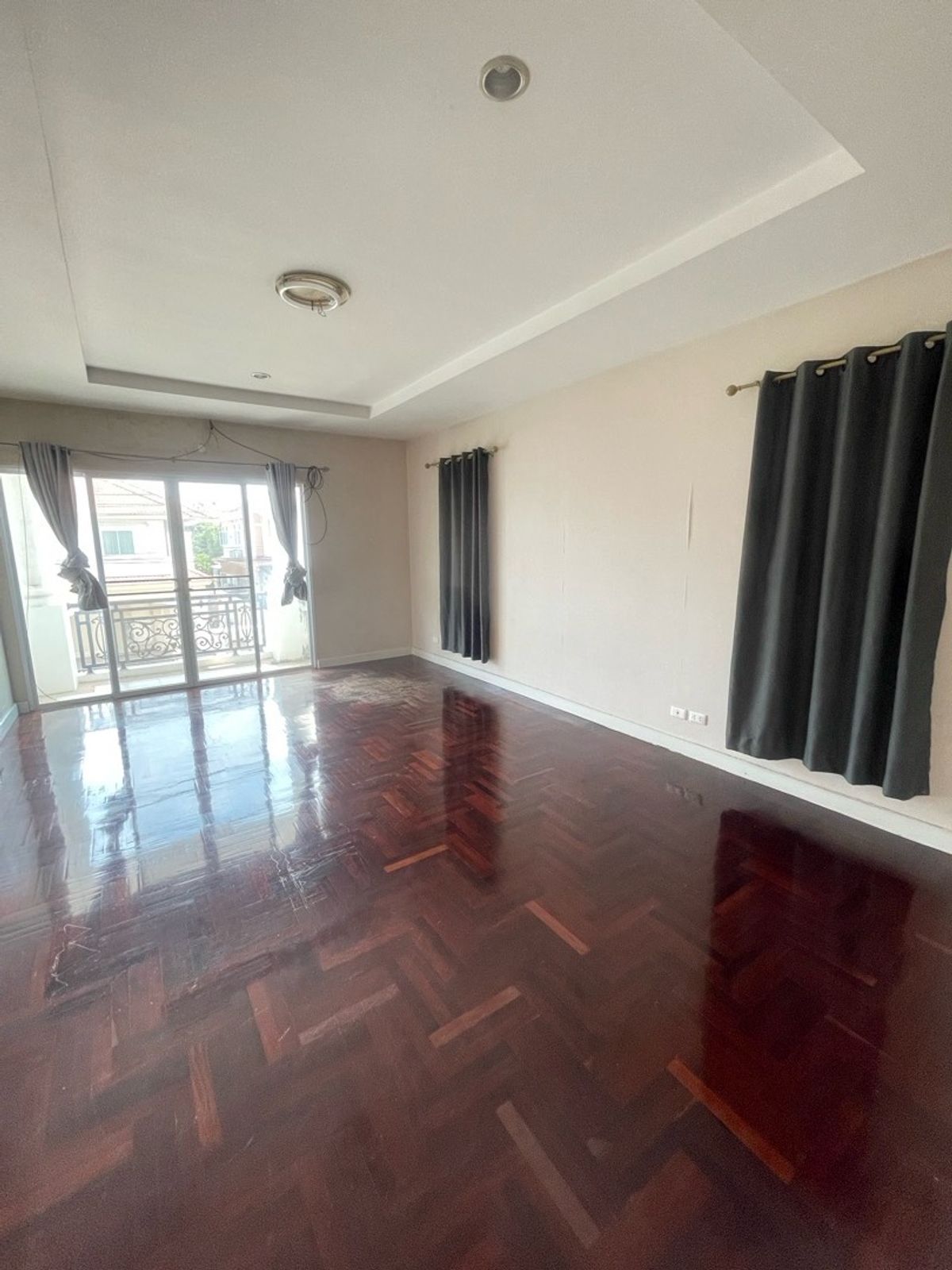 HouseRama 2, Bang Khun Thian : Sell ​​loss! Big house 79 sq. W. Great value 5.5 million