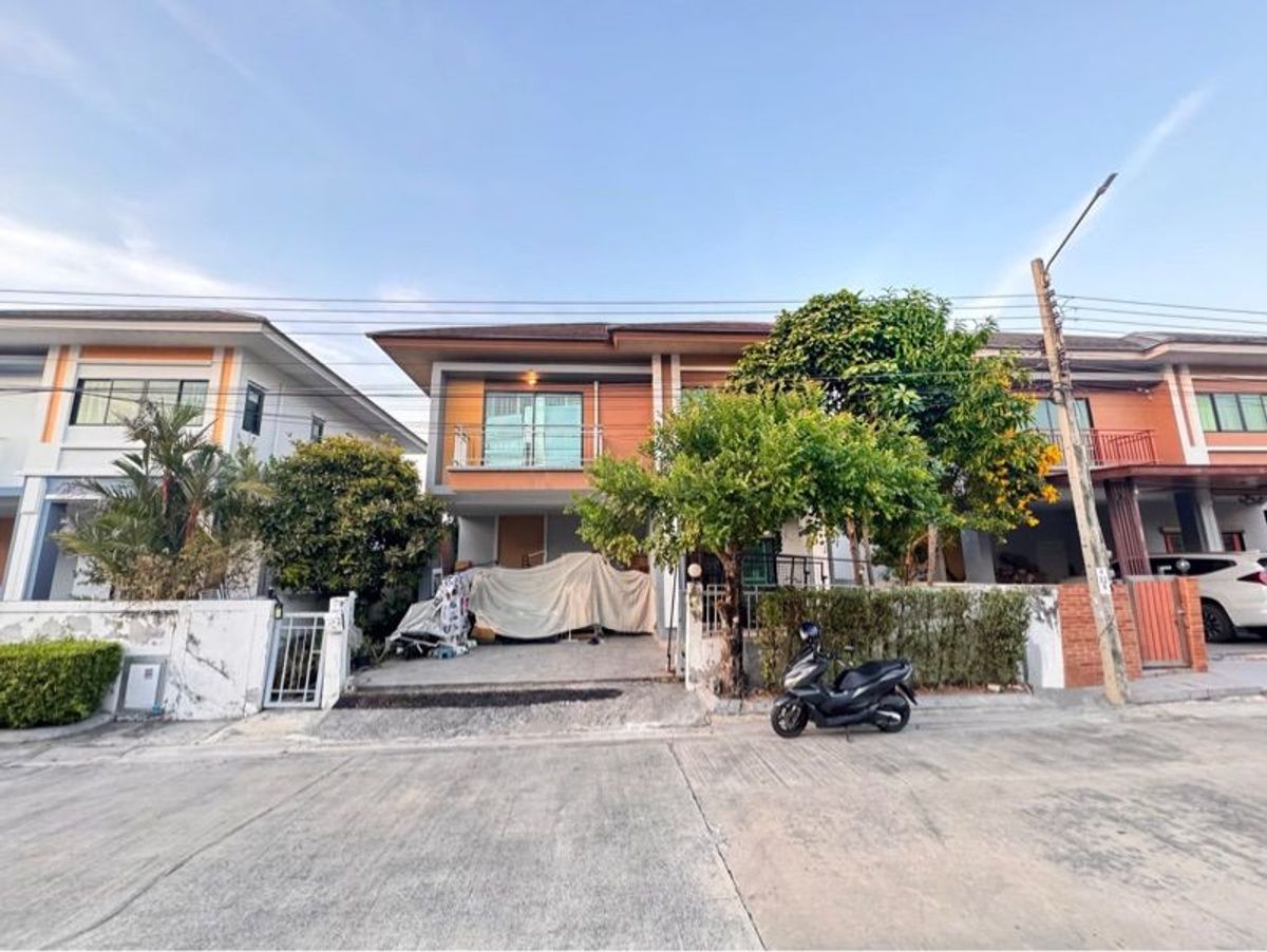 ขายบ้านลาดกระบัง สุวรรณภูมิ : 76ตรว 5นอน3น้ำ บ้านเดี่ยว 2 ชั้น RK Home Park 2 พระราม 9 วงแหวน