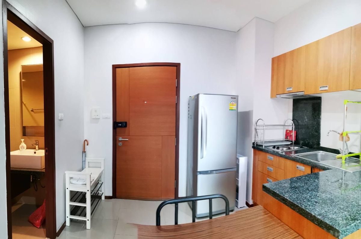 For RentCondoWongwianyai, Charoennakor : Villa Sathorn (Villa Sathorn) For Rent (1Bed1bath 40SQM)