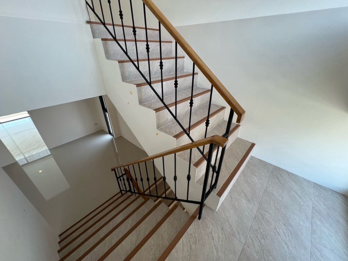 ให้เช่าโฮมออฟฟิศพระราม 3 สาธุประดิษฐ์ : ปล่อยเช่า โมเดิร์น โฮมออฟฟิศ สตูดิโอ ถนน พระราม 3 เขตยานนาวา กรุงเทพ จดทะเบียนบริษัทได้ ที่จอดรถ 4 คัน ทำเล ติดถนนใหญ่