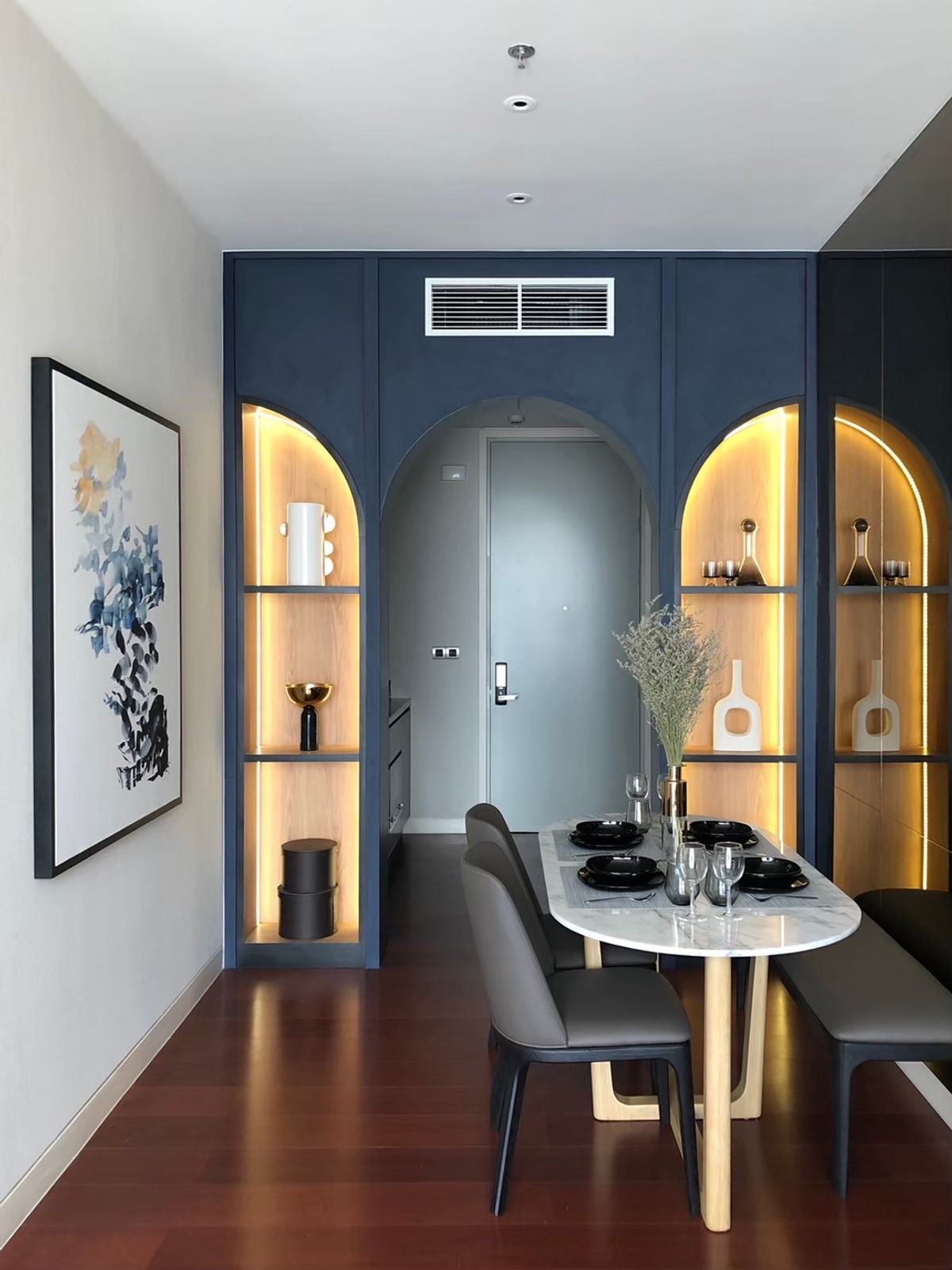 For RentCondoSukhumvit, Asoke, Thonglor : Luxury City Living! Beautiful 1-Bedroom Condo at KHUN by YOO - Fully Furnished & Negotiable Price!