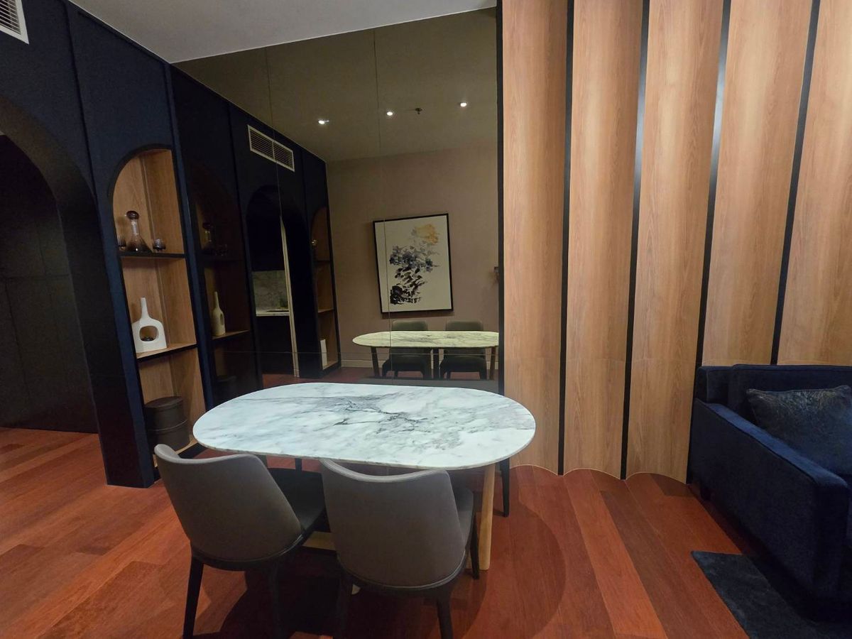 For RentCondoSukhumvit, Asoke, Thonglor : Luxury City Living! Beautiful 1-Bedroom Condo at KHUN by YOO - Fully Furnished & Negotiable Price!