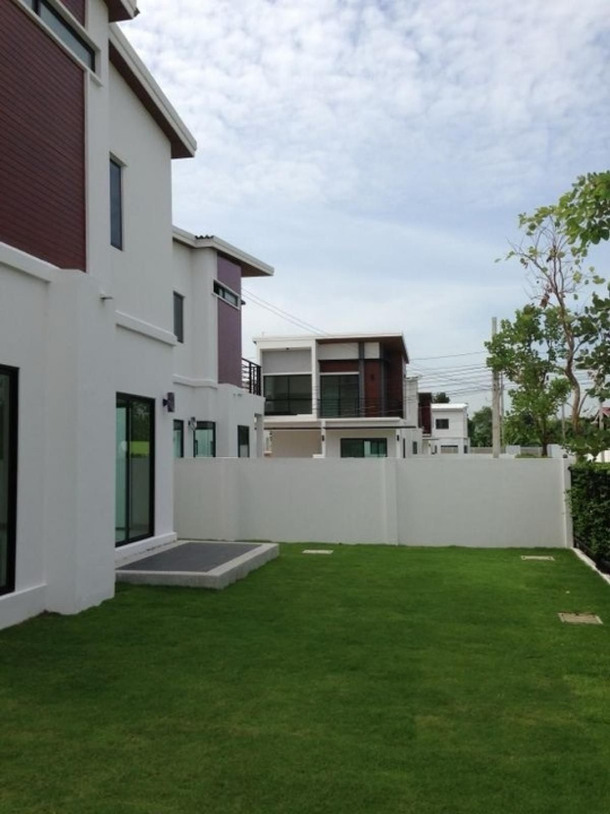 For SaleHouseLadkrabang, Suwannaphum Airport : V2 Onnut - Rama 9 /3 Bedrooms (Sale), We 2 onnut - Rama 9 /3 Bedrooms (For Sale) FON051