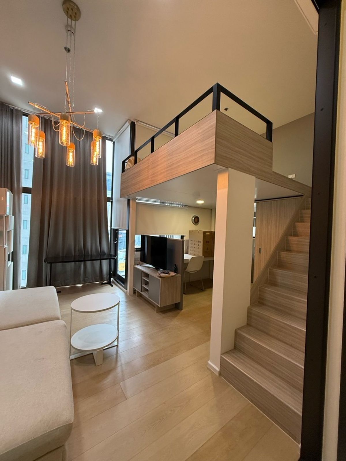 ให้เช่าคอนโดพระราม 9 เพชรบุรีตัดใหม่ RCA : For rent hot deal 20,000 baht